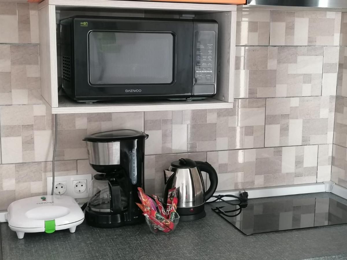 Ama Apartament Cu Terasa 50 Mp & Parcare Braşov Extérieur photo